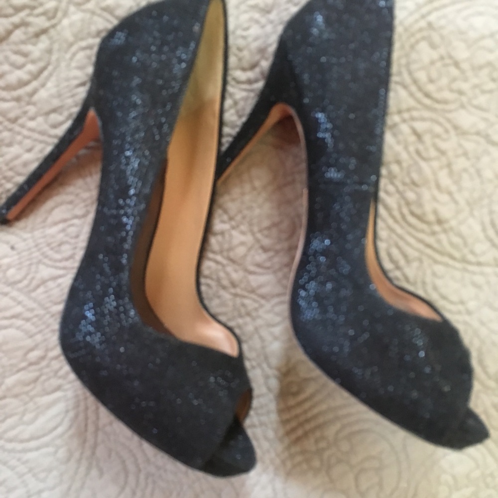 Black sparkly pumps , brand new, never worn